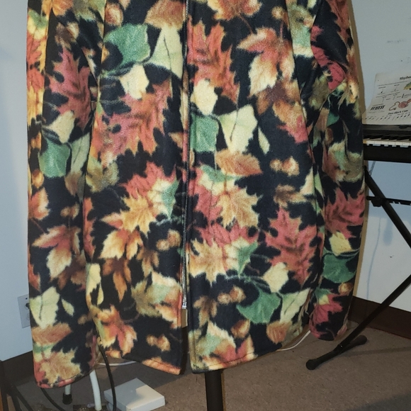 Designs By Phyllis (Ruffcuts) - Picture 5 of 7